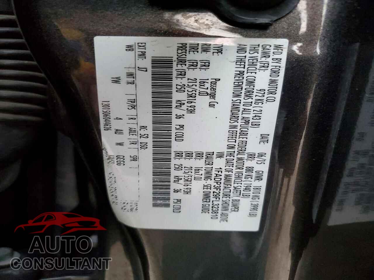 FORD FOCUS 2015 - 1FADP3F29FL323810