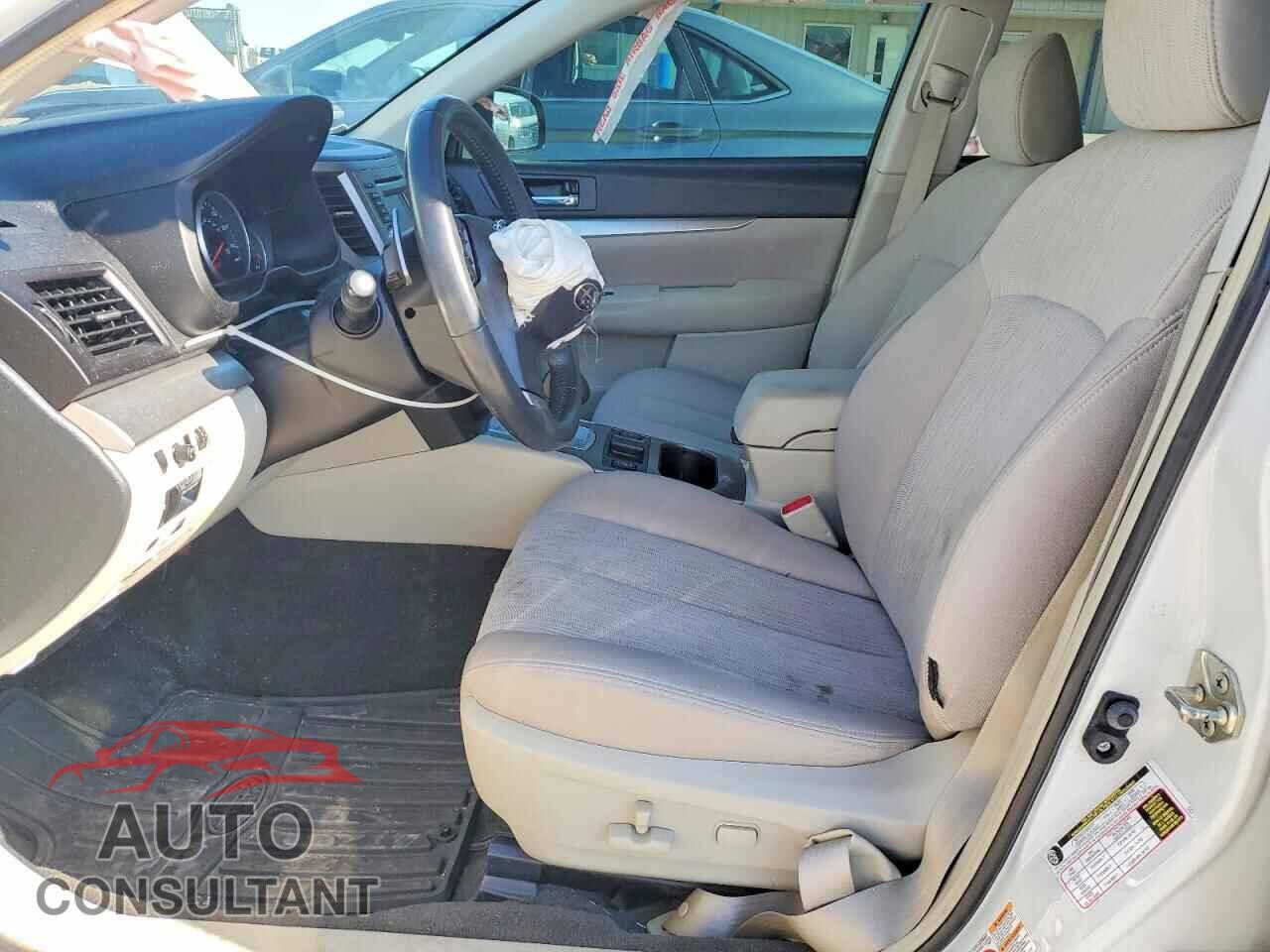 SUBARU OUTBACK 2014 - 4S4BRCCC2E3321304