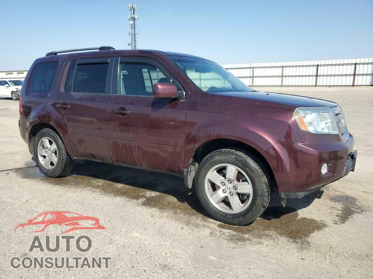 HONDA PILOT 2011 - 5FNYF3H59BB047597
