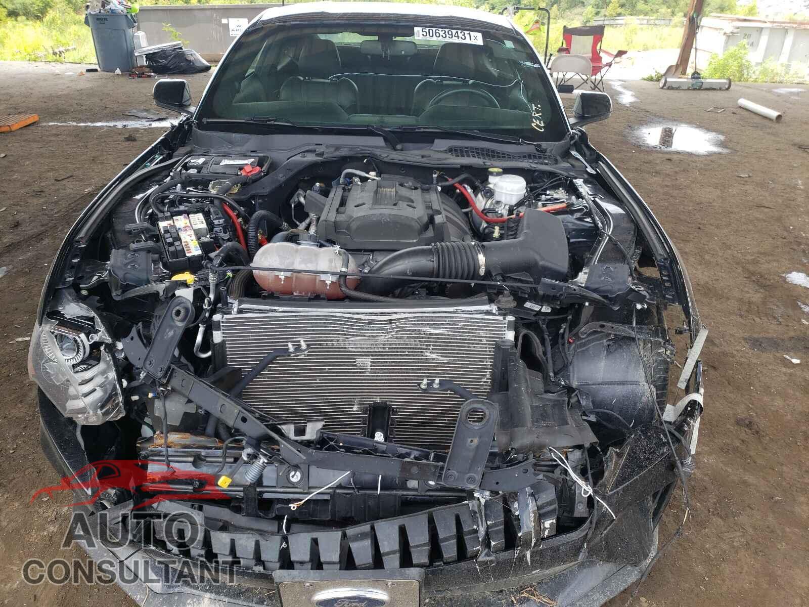 FORD MUSTANG 2018 - 1FA6P8TH1J5167614