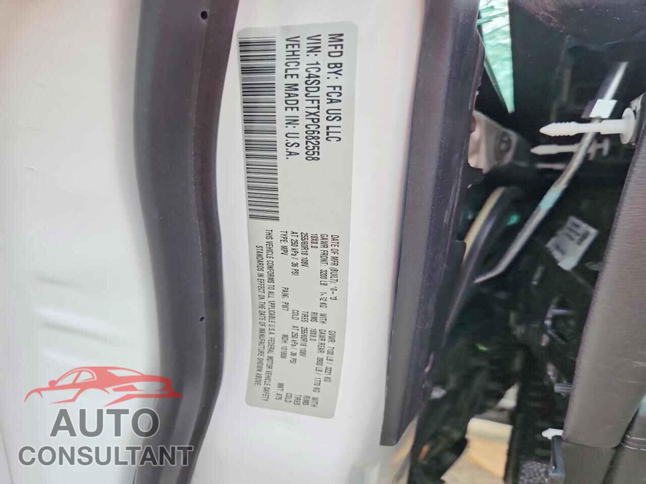 DODGE DURANGO 2023 - 1C4SDJFTXPC682558