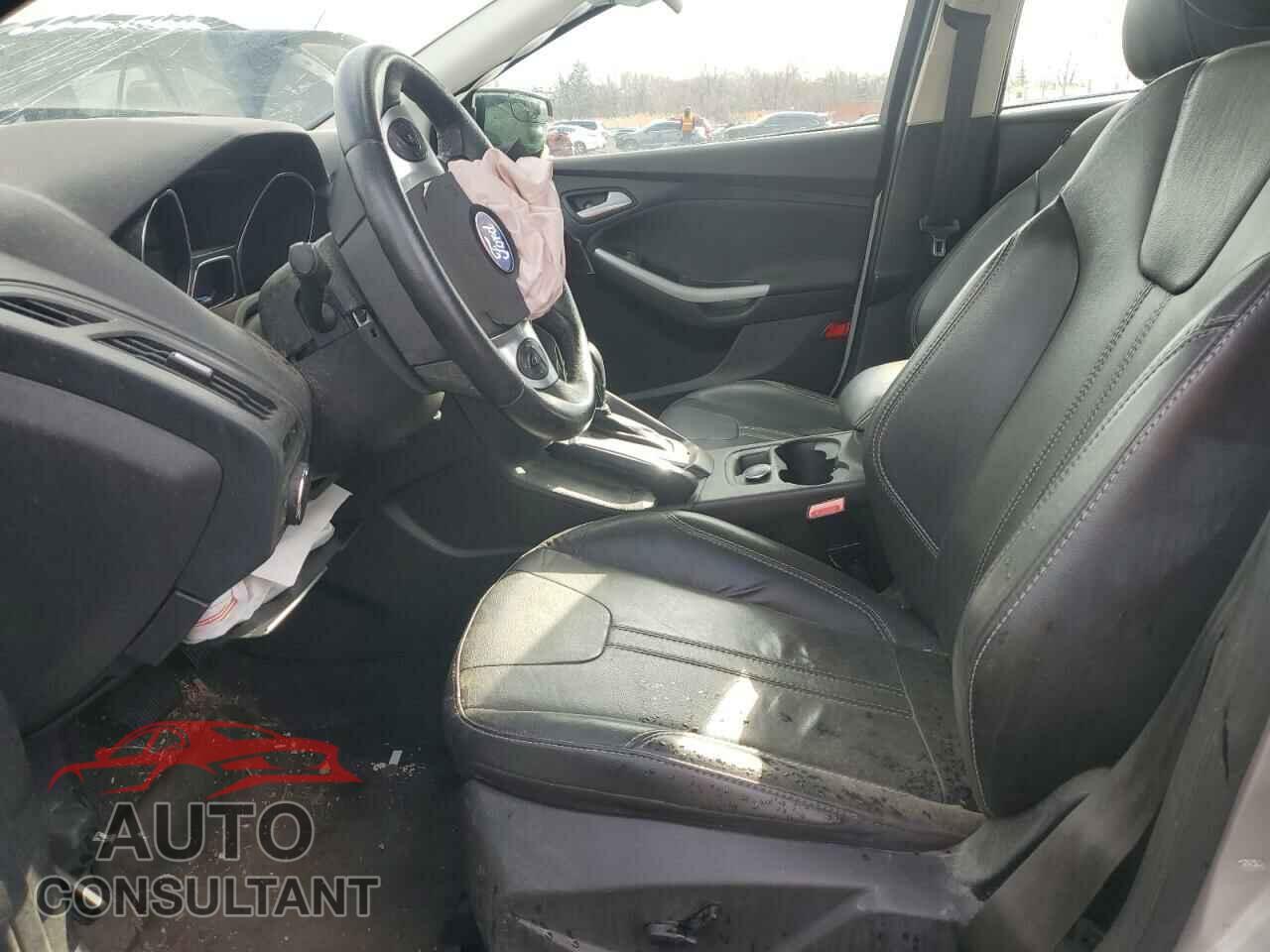 FORD FOCUS 2013 - 1FADP3K22DL223342