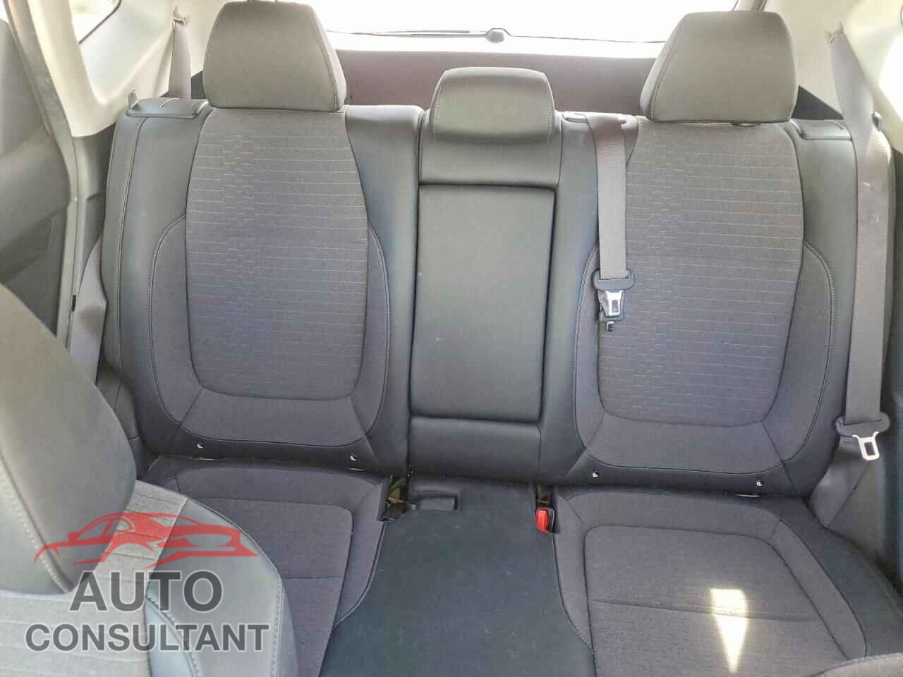 KIA SELTOS 2023 - KNDEU2AA8P7393602