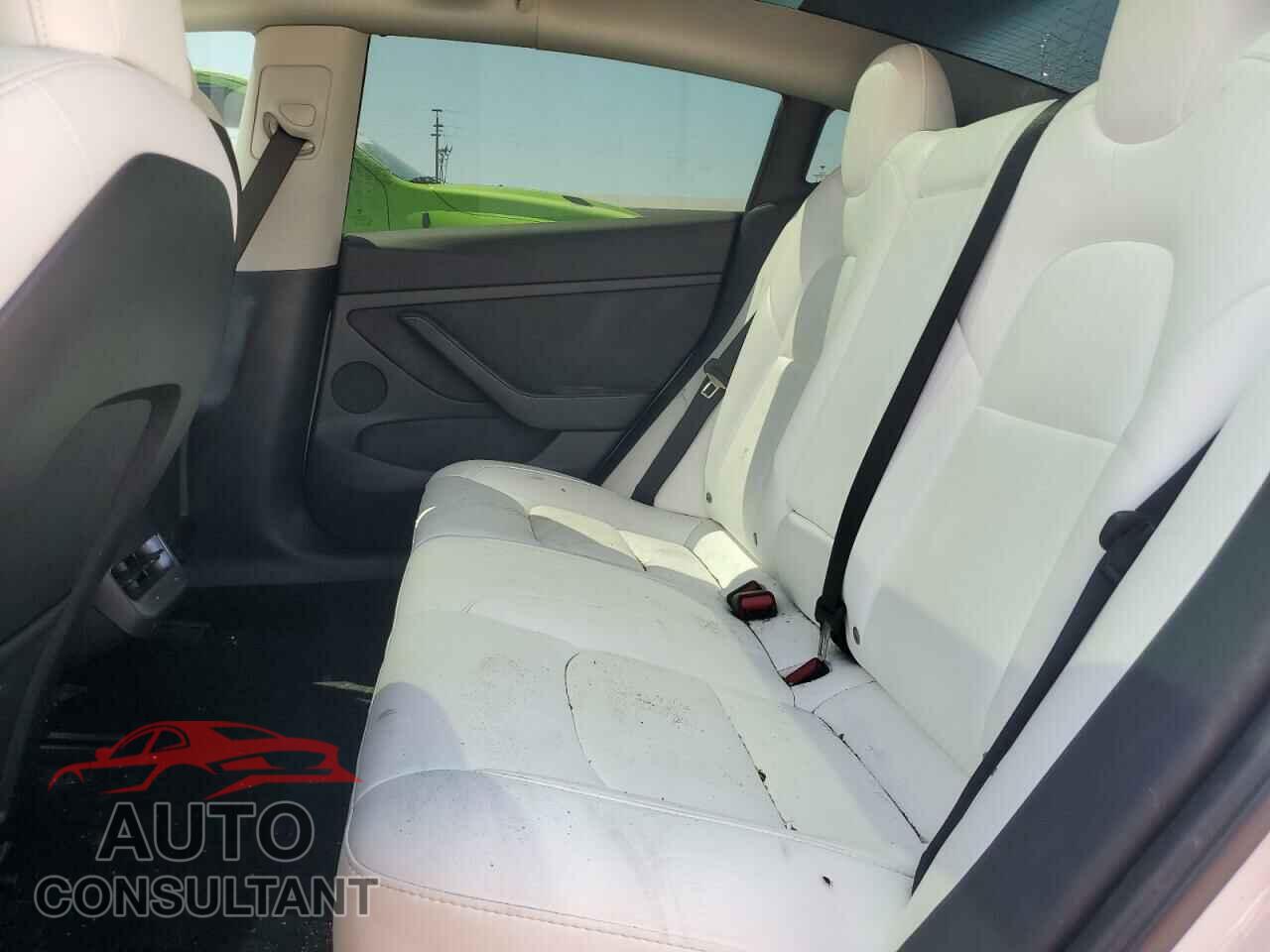 TESLA MODEL 3 2022 - 5YJ3E1EB5NF294017