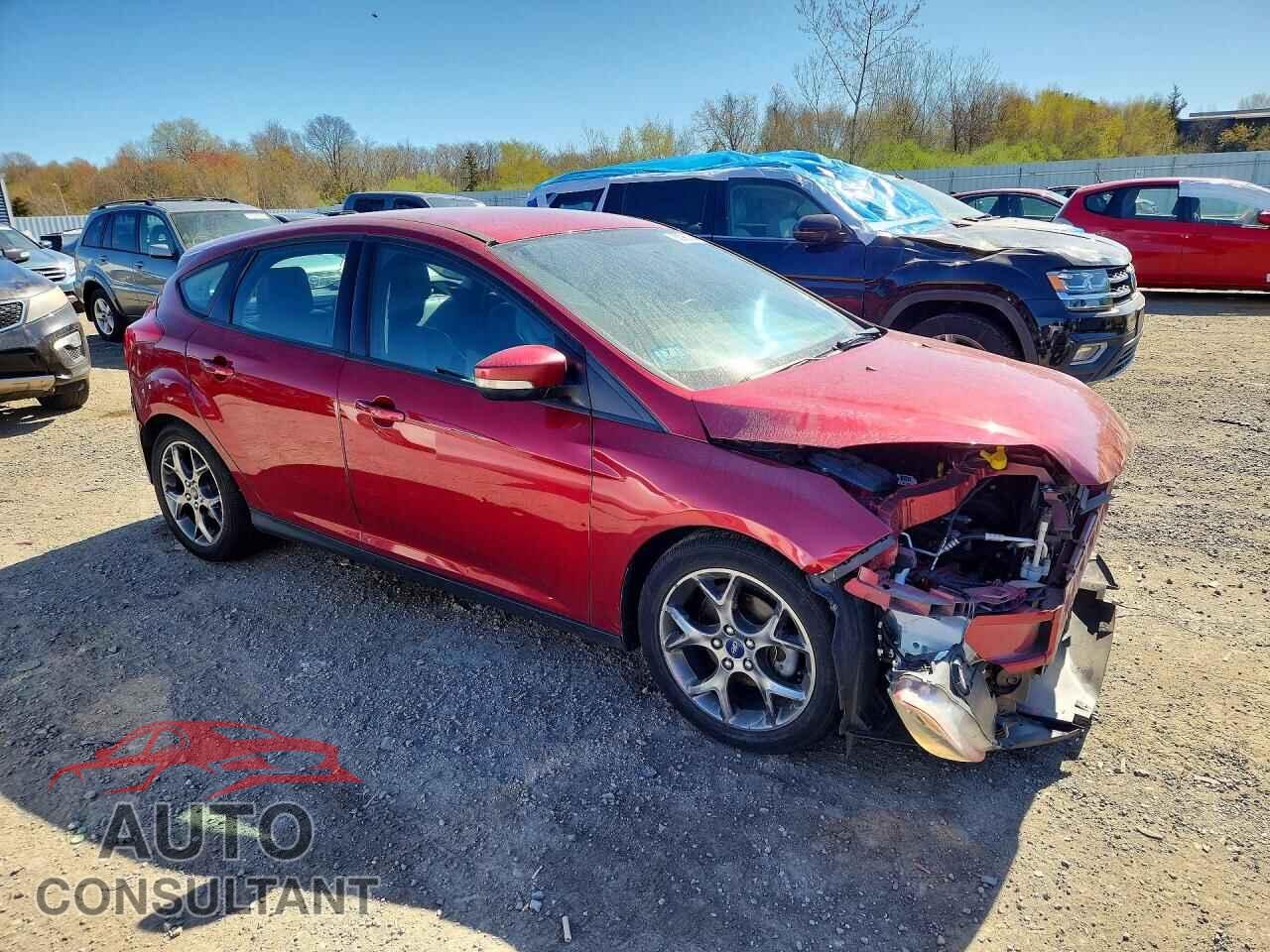 FORD FOCUS 2014 - 1FADP3K23EL402037