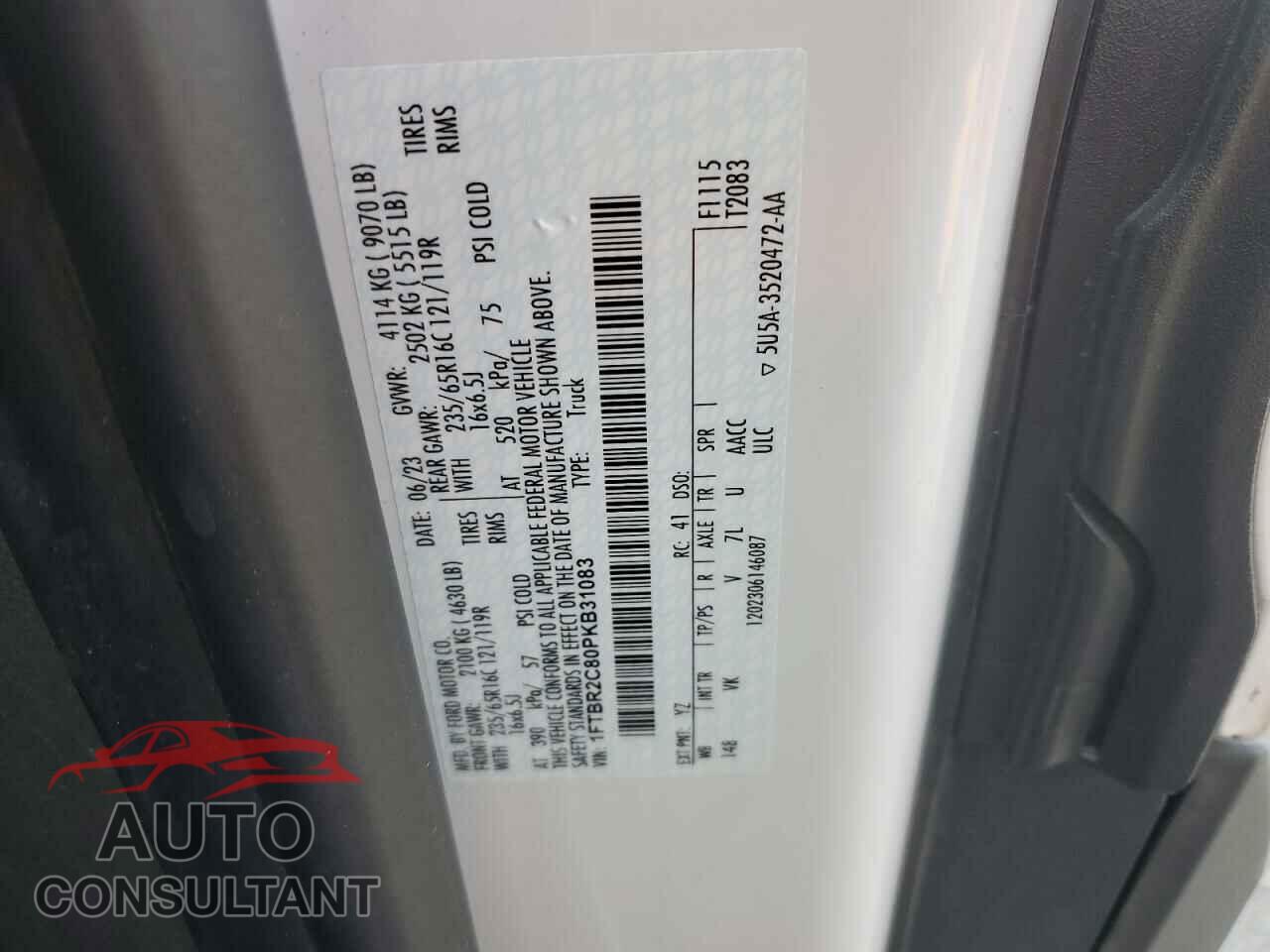 FORD TRANSIT 2023 - 1FTBR2C80PKB31083