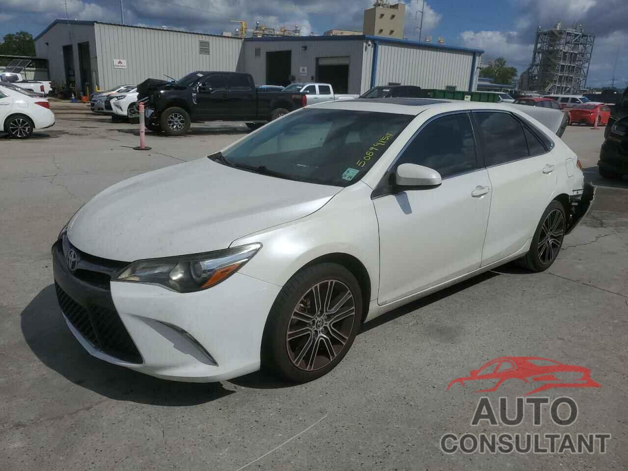 TOYOTA CAMRY 2016 - 4T1BF1FK9GU144568