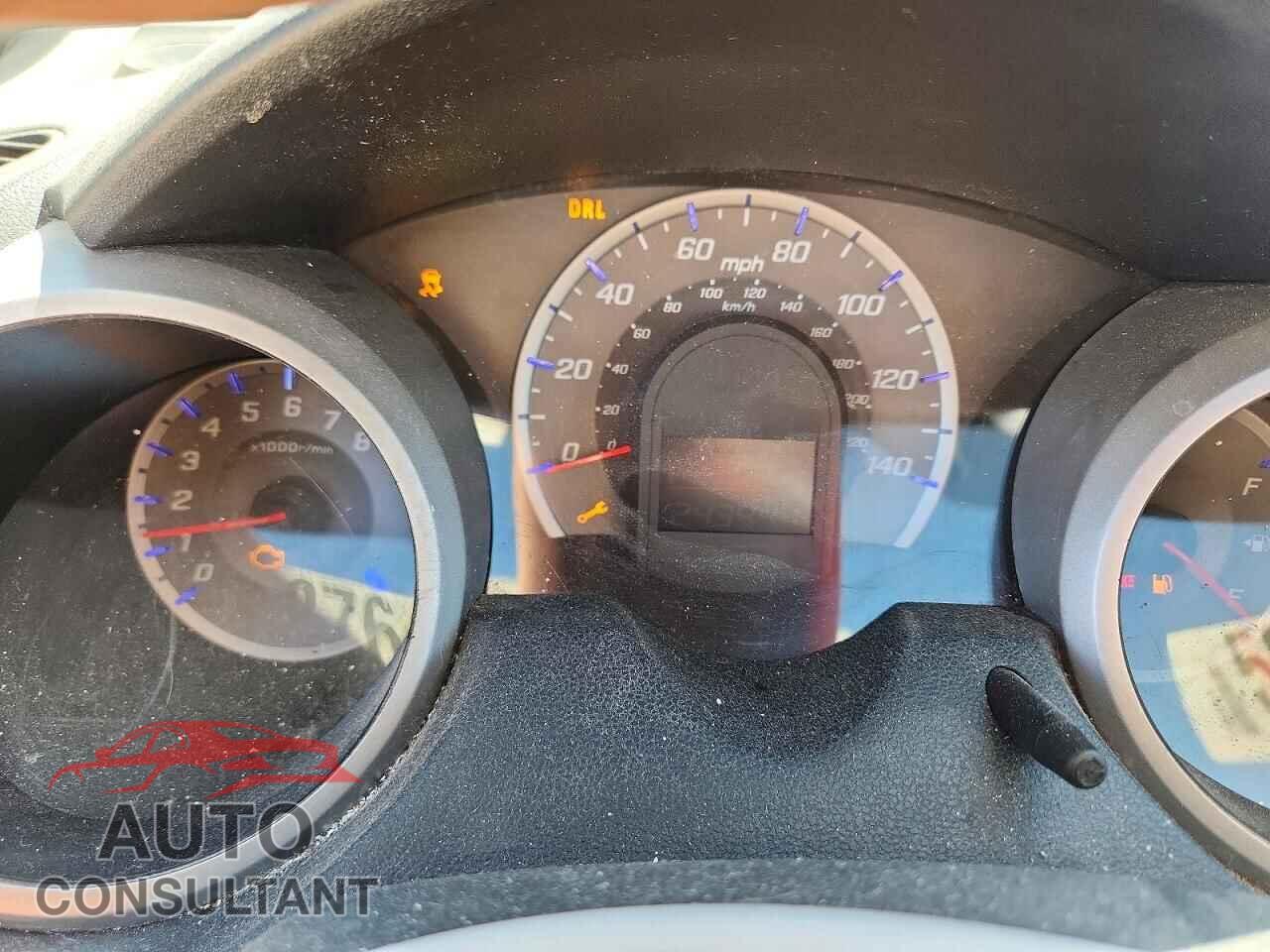 HONDA FIT 2012 - JHMGE8H31CC025326