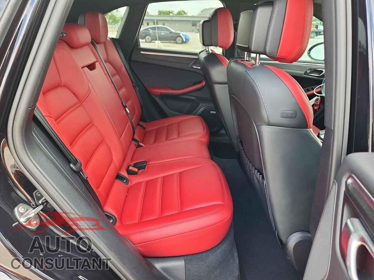 PORSCHE MACAN 2021 - WP1AG2A53MLB54078