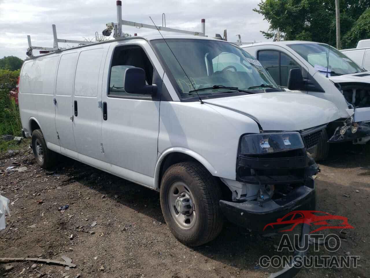 CHEVROLET EXPRESS 2018 - 1GCWGBFP4J1207167