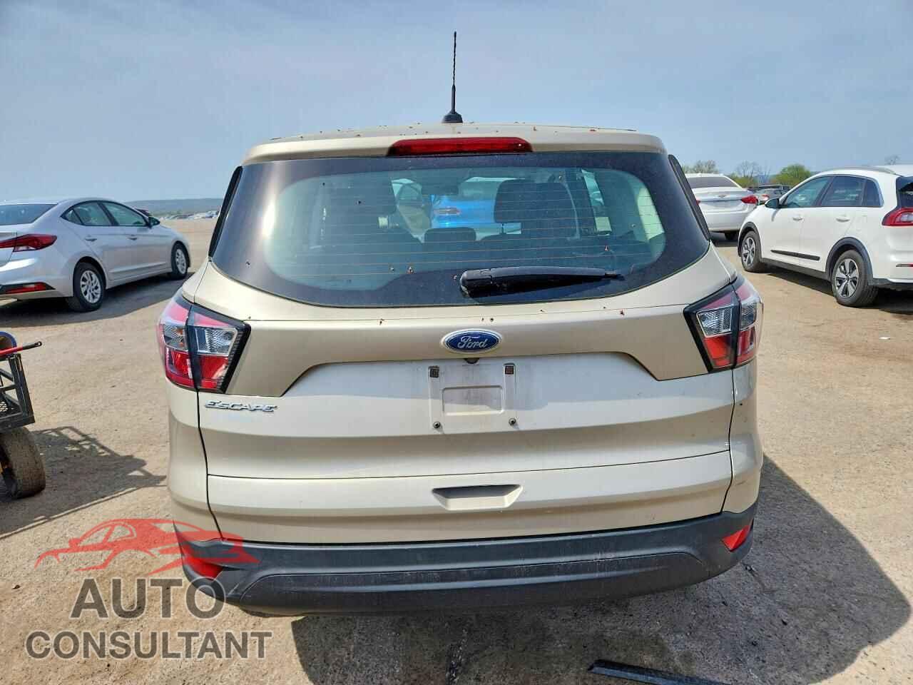 FORD ESCAPE 2017 - 1FMCU0F77HUF01263