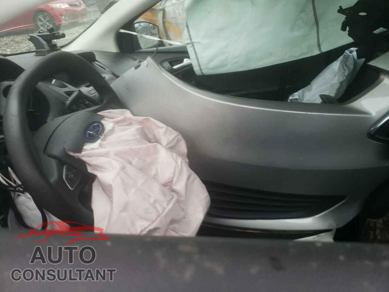 FORD FOCUS 2017 - 1FADP3F28HL205038