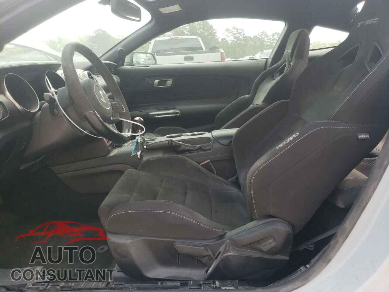 FORD MUSTANG 2017 - 1FA6P8JZ1H5526448