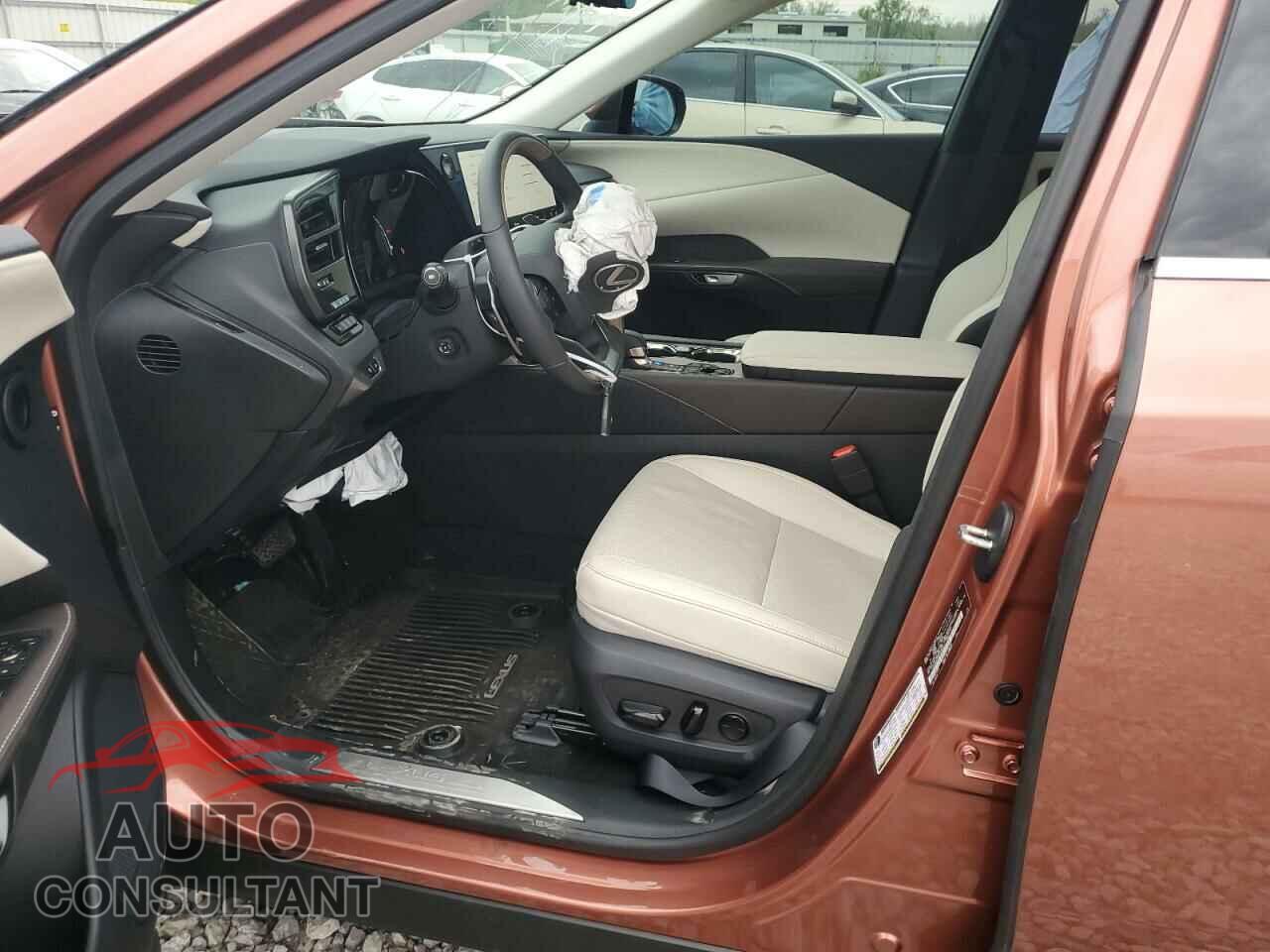 LEXUS RX350 2023 - 2T2BAMCA2PC014611