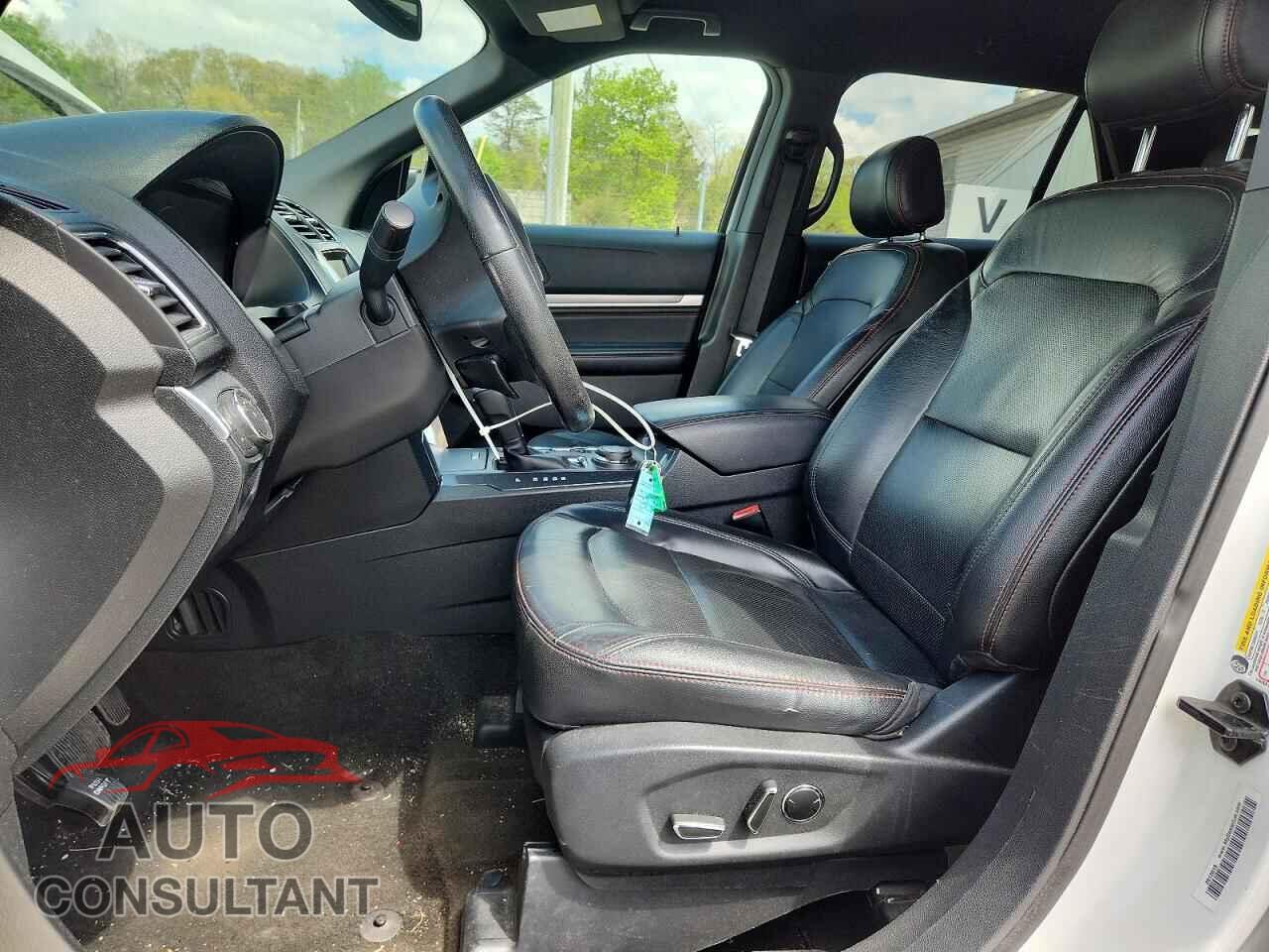 FORD EXPLORER 2016 - 1FM5K8GT8GGB83997
