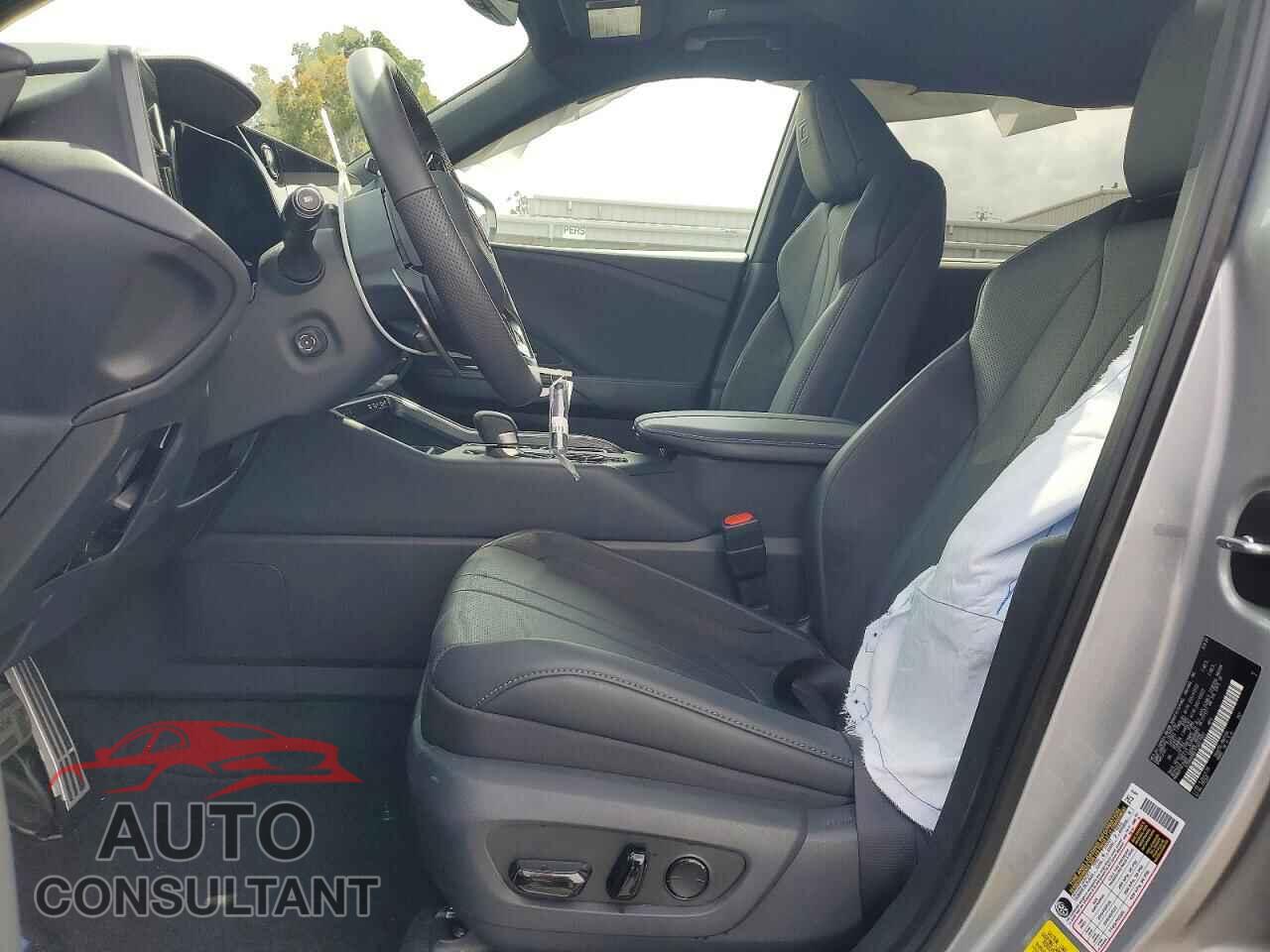 LEXUS UNKNOWN 2026 - 5TDABAB61TS021902