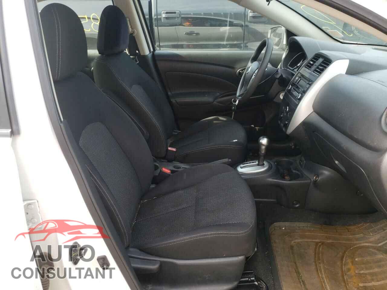 NISSAN VERSA 2017 - 3N1CN7AP6HK414362