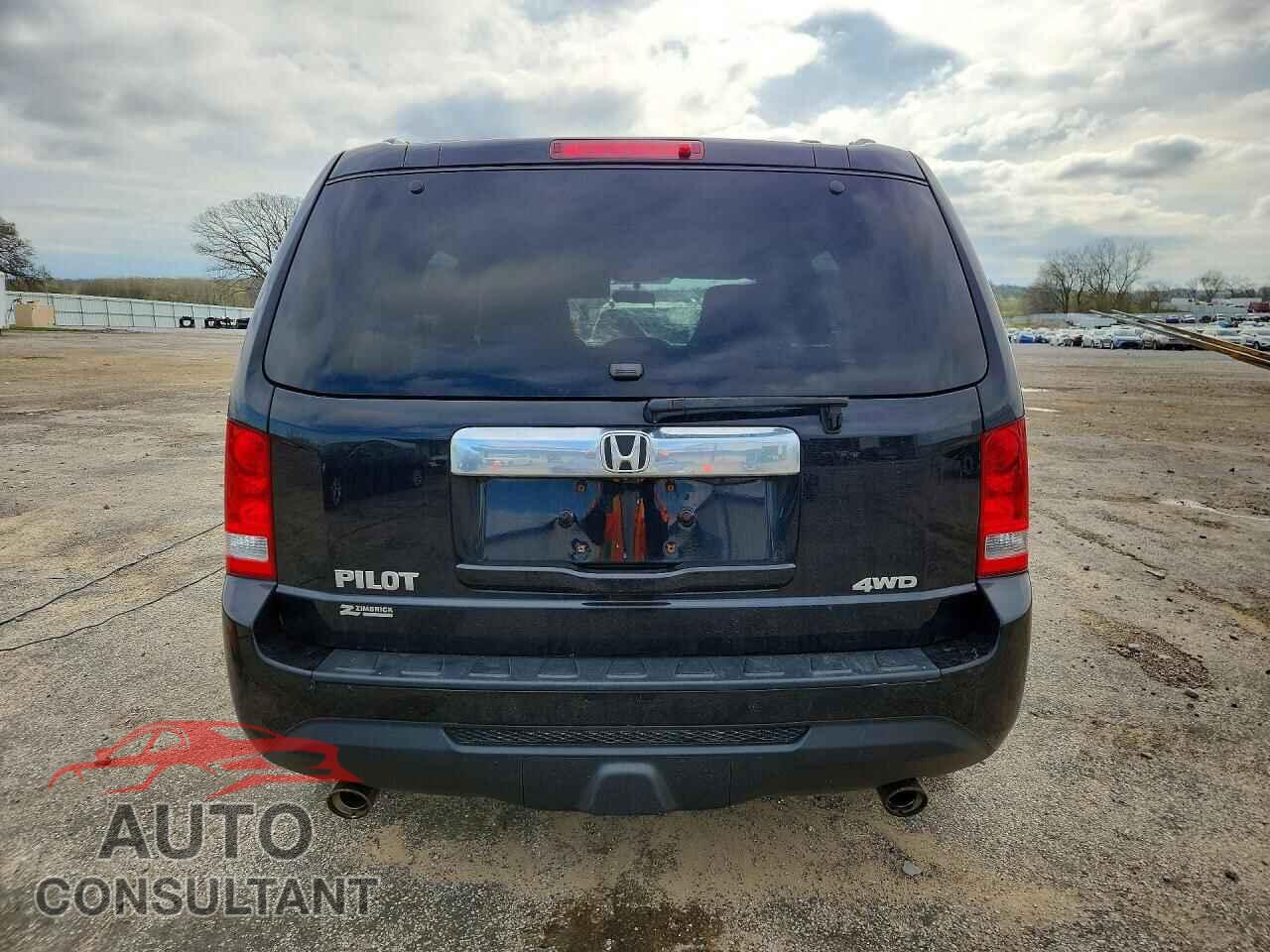 HONDA PILOT 2014 - 5FNYF4H44EB043099