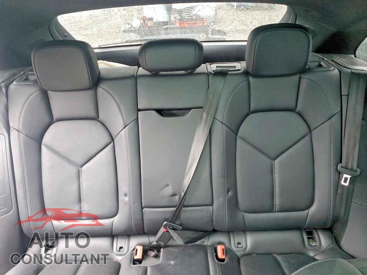 PORSCHE MACAN 2018 - WP1AA2A50JLB23805