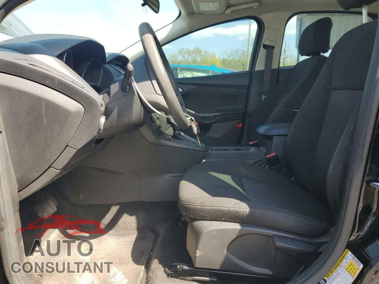 FORD FOCUS 2017 - 1FADP3H26HL336398