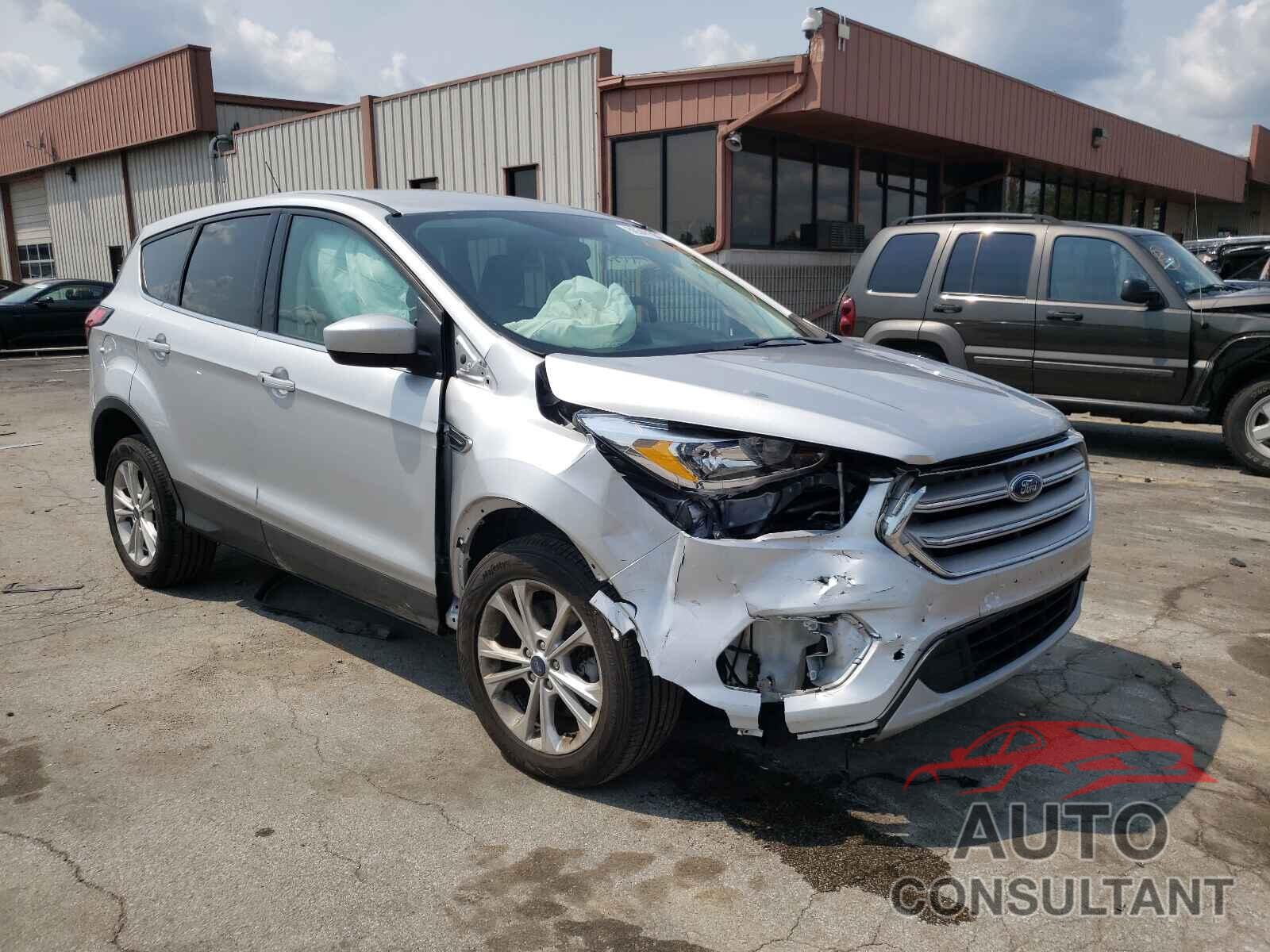 FORD ESCAPE 2019 - 1FMCU9G93KUC08567