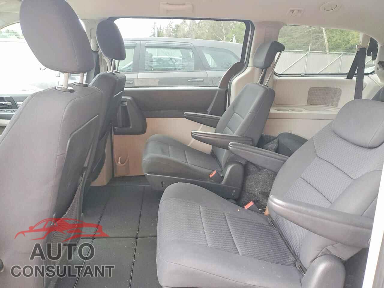 DODGE CARAVAN 2010 - 2D4RN4DE6AR111829