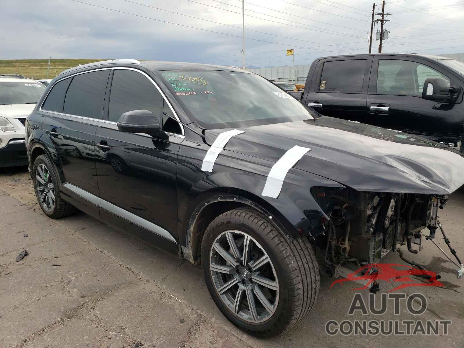 AUDI Q7 2018 - WA1VAAF75JD000125