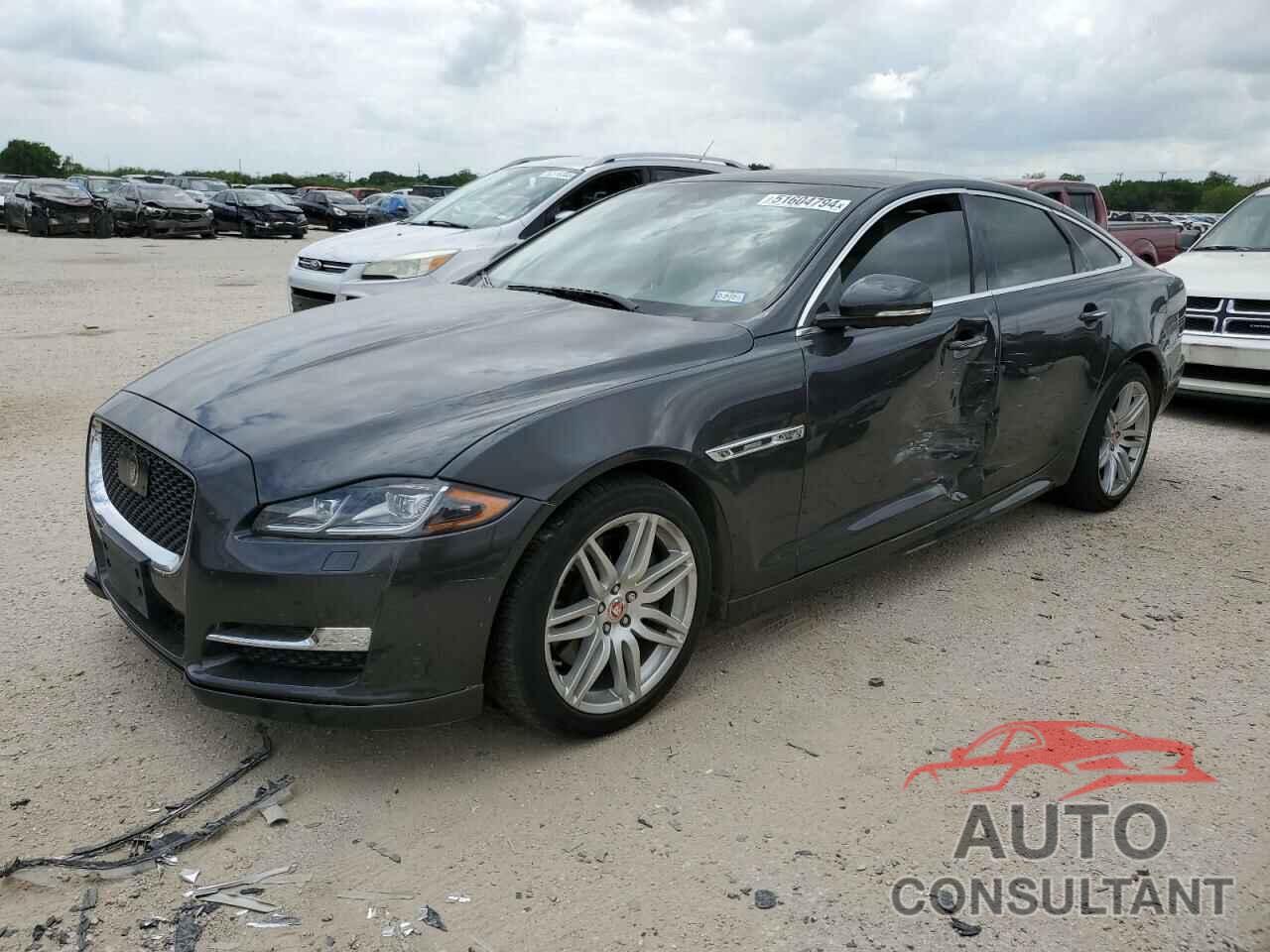 JAGUAR XJ 2019 - SAJWA1C77K8W19108