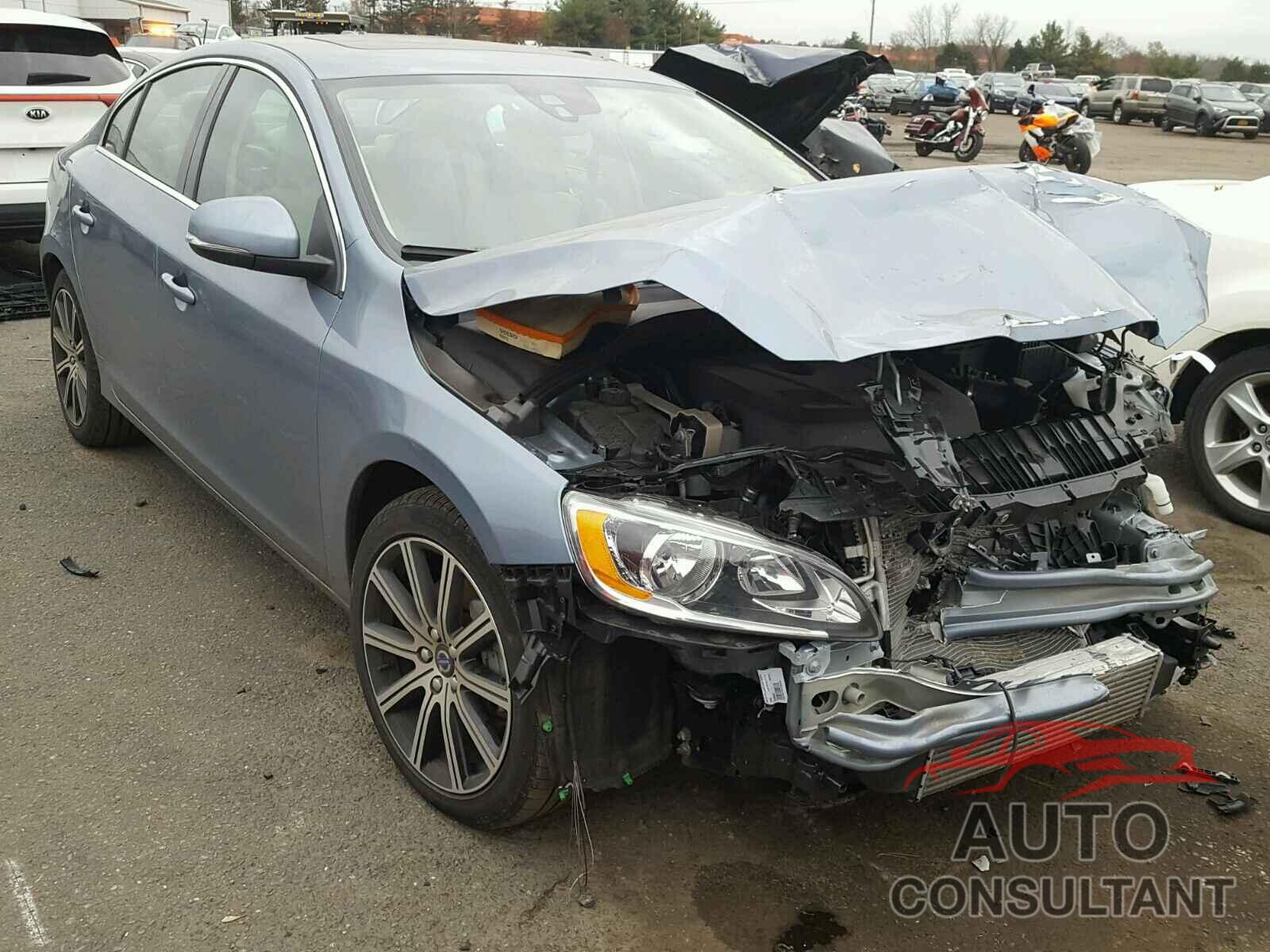 VOLVO S60 2017 - LYV402TK5HB136231