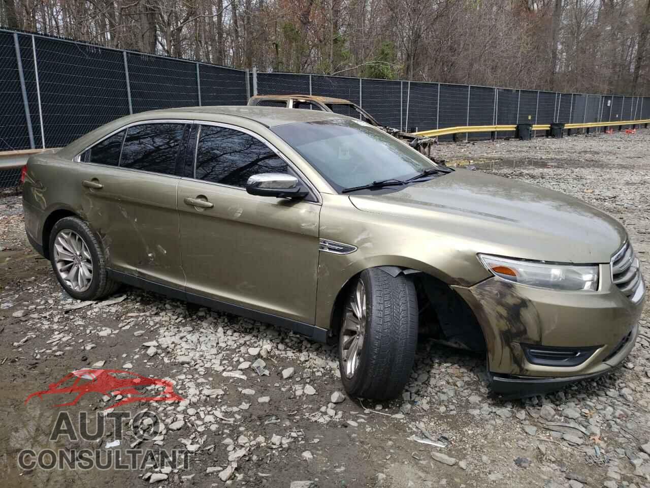 FORD TAURUS 2013 - 1FAHP2F8XDG198564