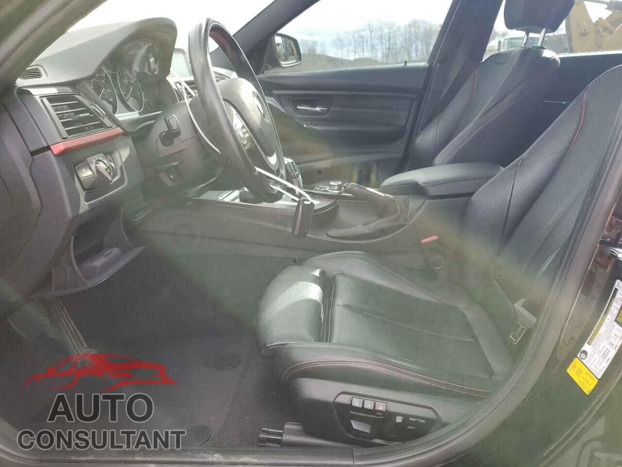 BMW 3 SERIES 2012 - WBA3A5C59CF257767