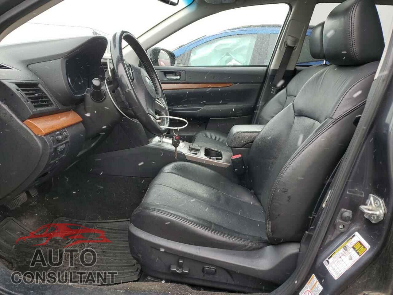 SUBARU OUTBACK 2013 - 4S4BRCPC3D3225867