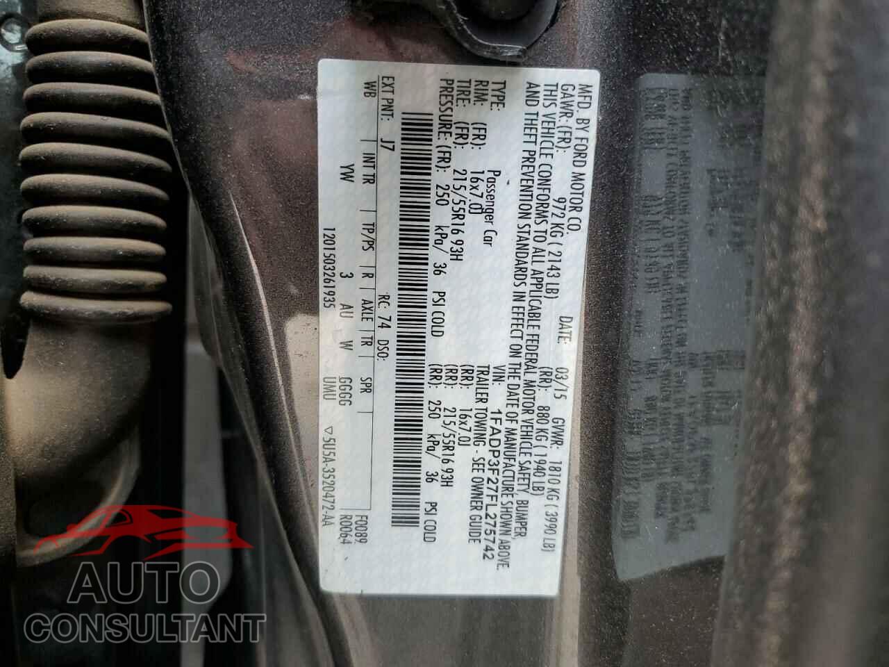 FORD FOCUS 2015 - 1FADP3F27FL275742