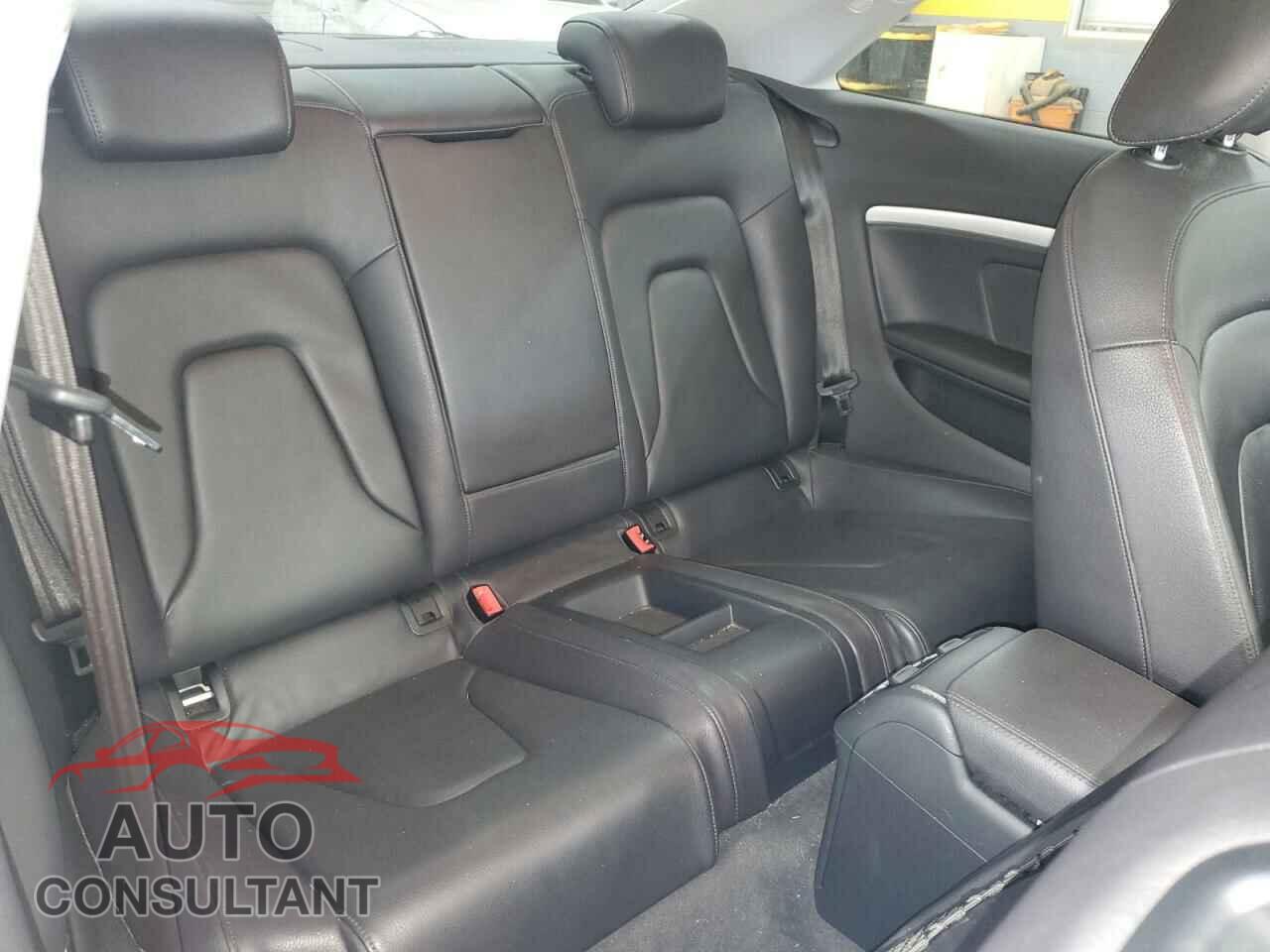 AUDI A5 2014 - WAUCFAFR0EA032159