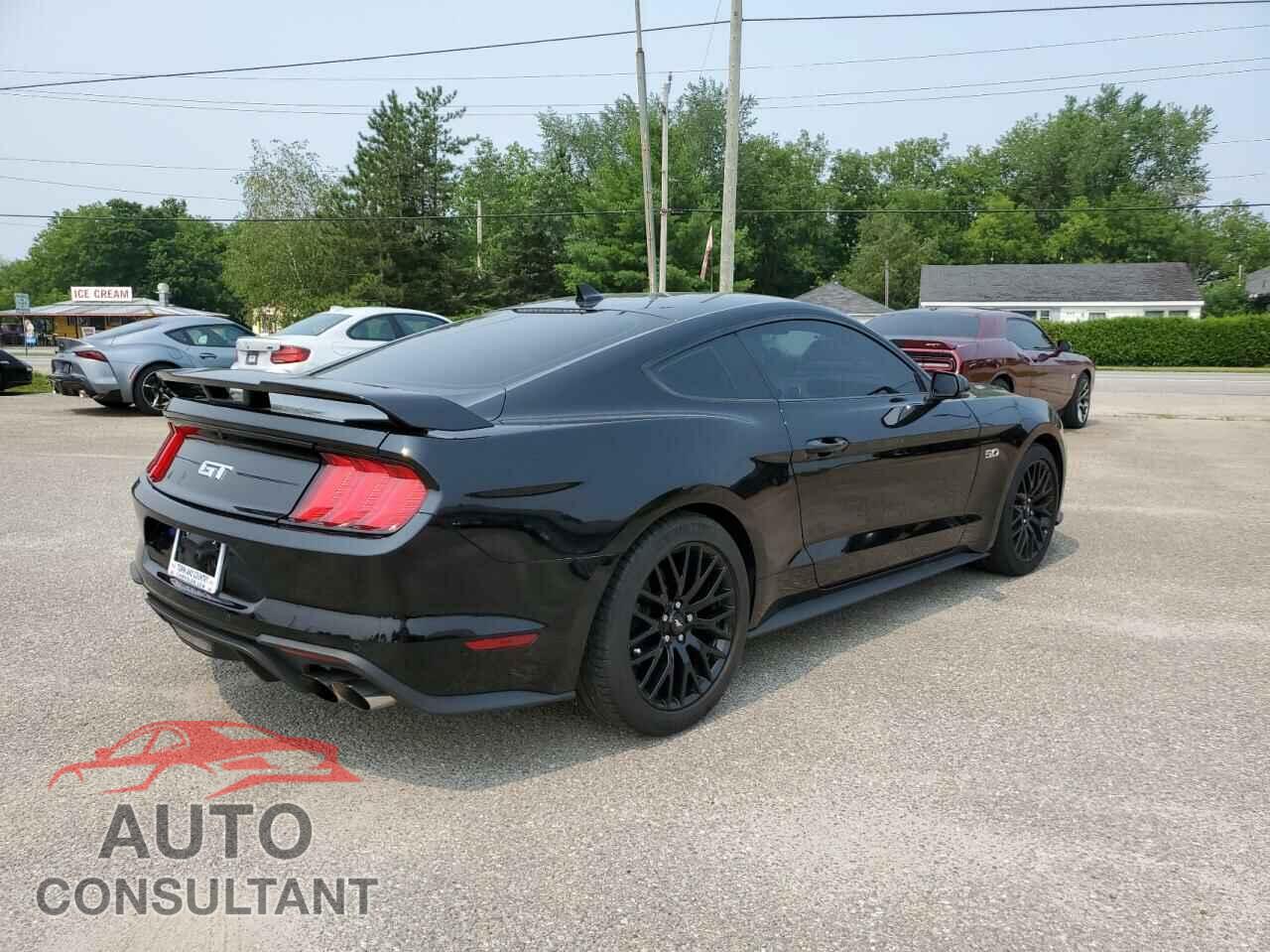 FORD MUSTANG 2020 - 1FA6P8CF7L5157199