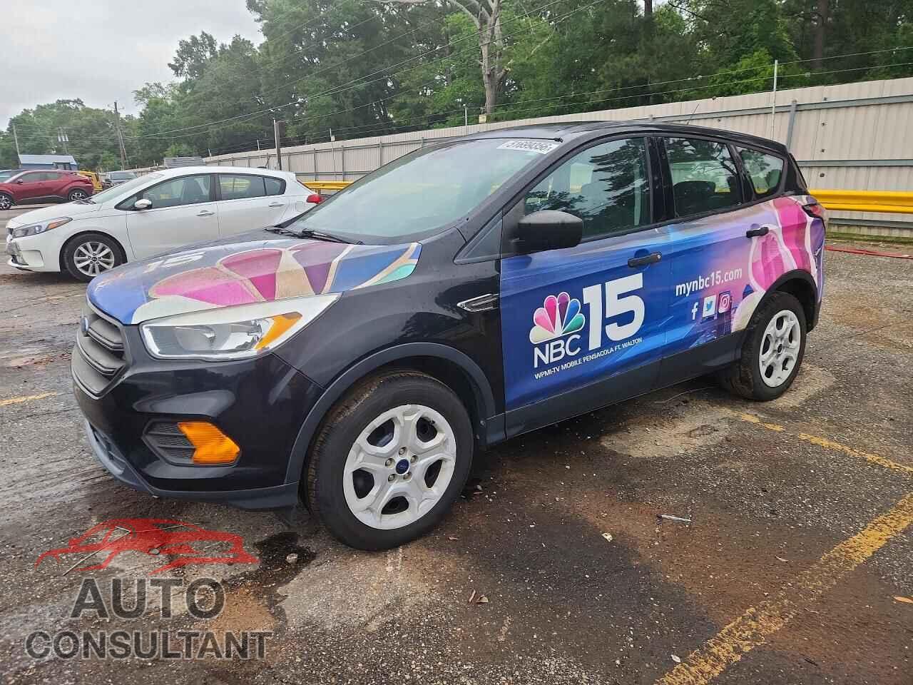 FORD ESCAPE 2017 - 1FMCU0F73HUC19606