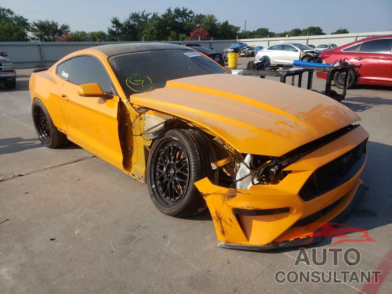 FORD MUSTANG 2019 - 1FA6P8CF4K5142822