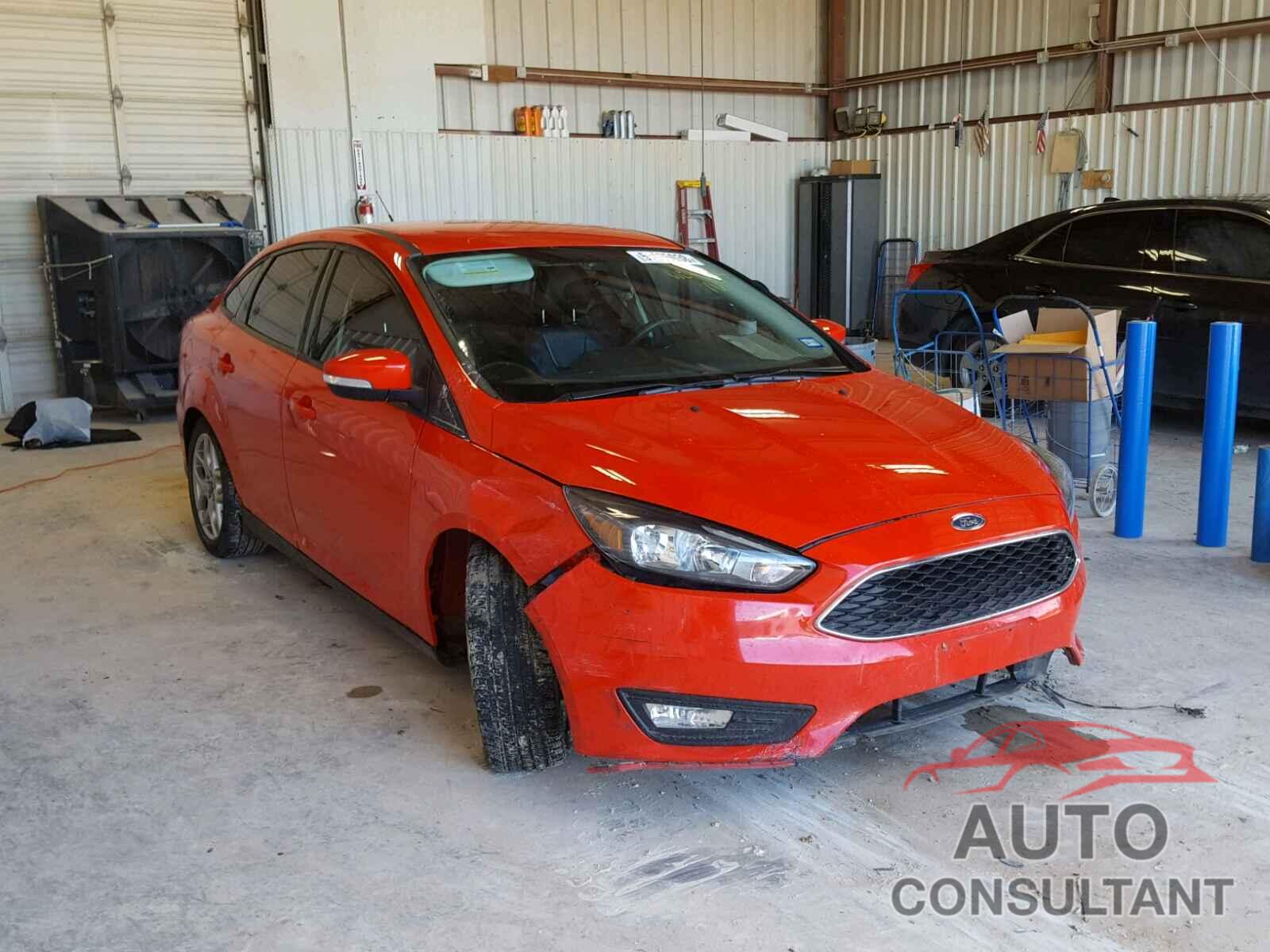 FORD FOCUS 2015 - 1FADP3F23FL283577