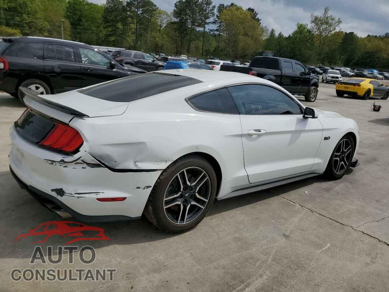 FORD MUSTANG 2019 - 1FA6P8CF5K5124975