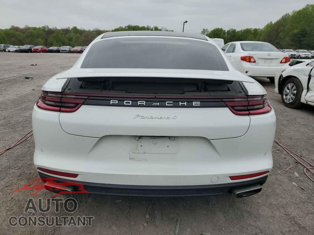 PORSCHE PANAMERA 2018 - WP0AA2A71JL100679