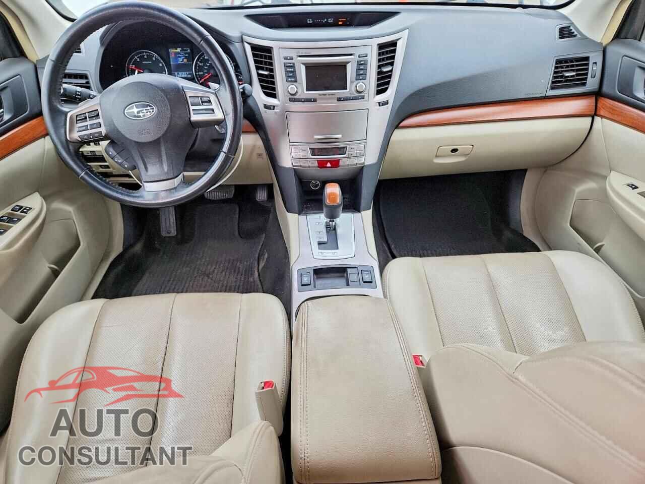 SUBARU OUTBACK 2014 - 4S4BRBLC2E3301399