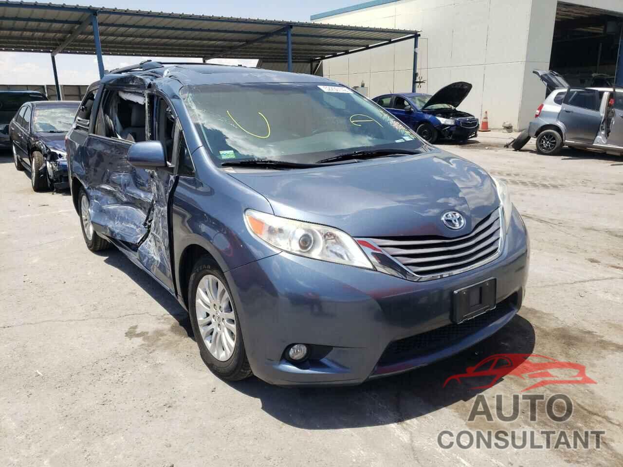 TOYOTA SIENNA 2017 - 5TDYZ3DC1HS827450