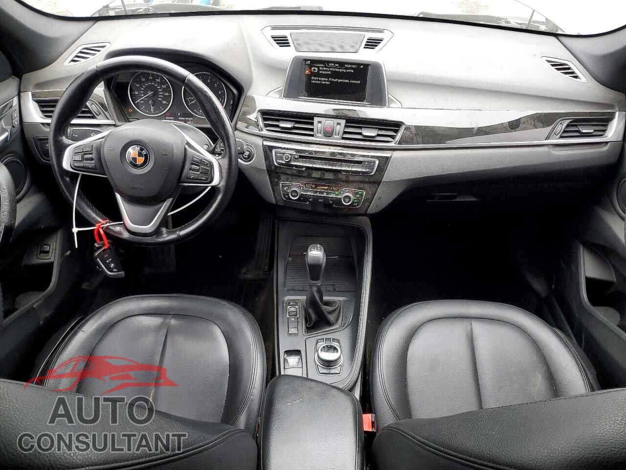 BMW X1 2017 - WBXHT3C36H5F84264