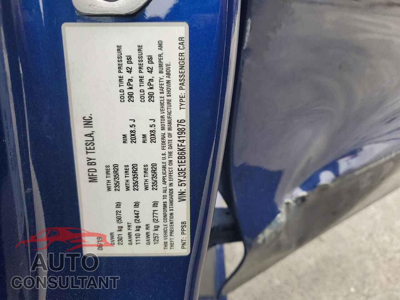 TESLA MODEL 3 2019 - 5YJ3E1EB6KF419876