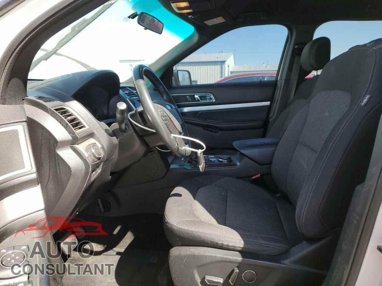 FORD EXPLORER 2017 - 1FM5K8D83HGD66435
