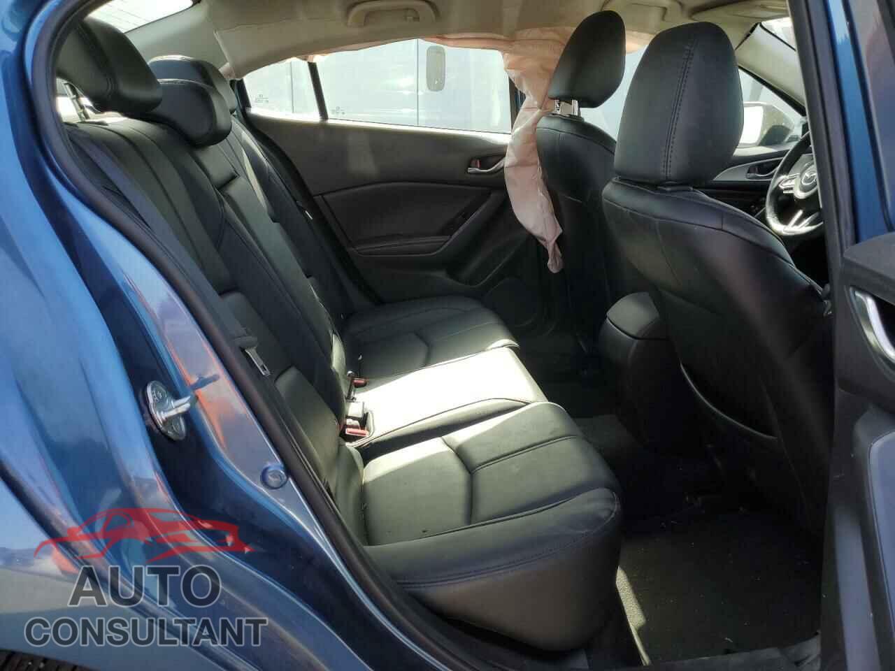 MAZDA 3 2017 - 3MZBN1V7XHM150306
