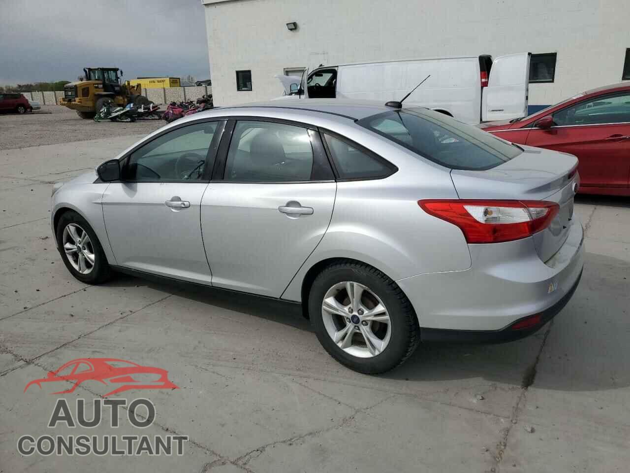 FORD FOCUS 2014 - 1FADP3F26EL427475