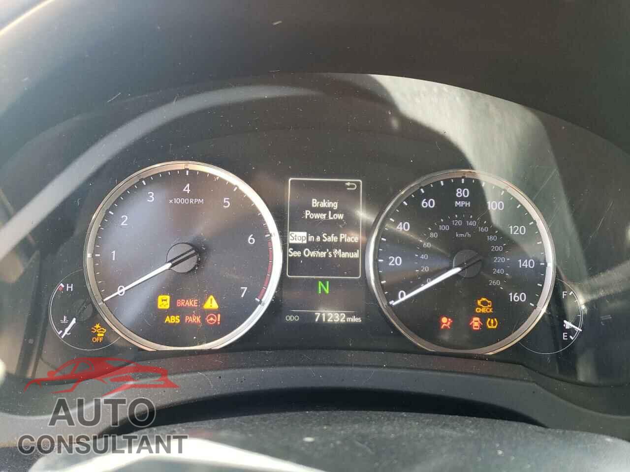 LEXUS IS 2018 - JTHBA1D25J5071432