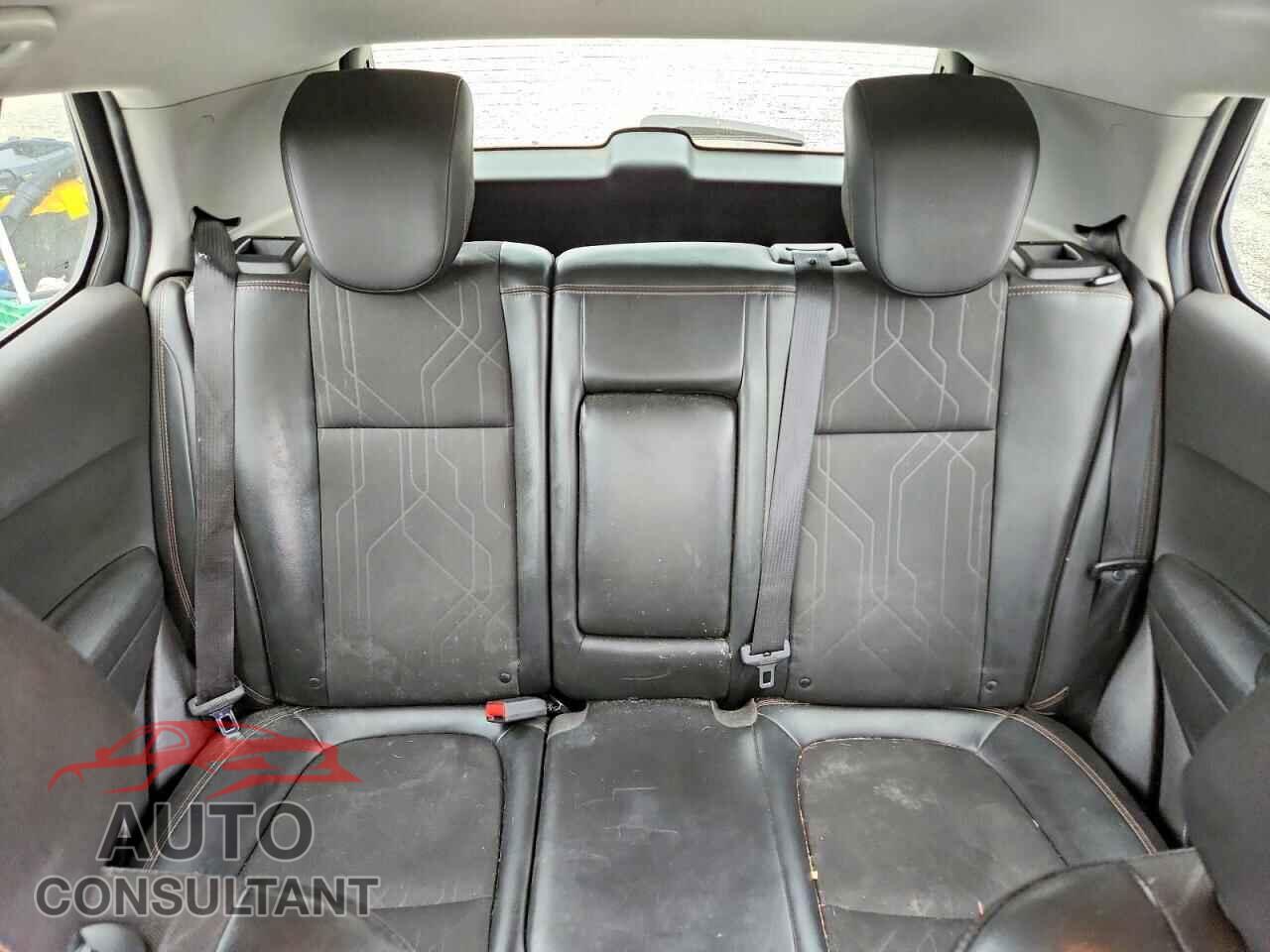 CHEVROLET TRAX 2017 - 3GNCJLSB1HL212938