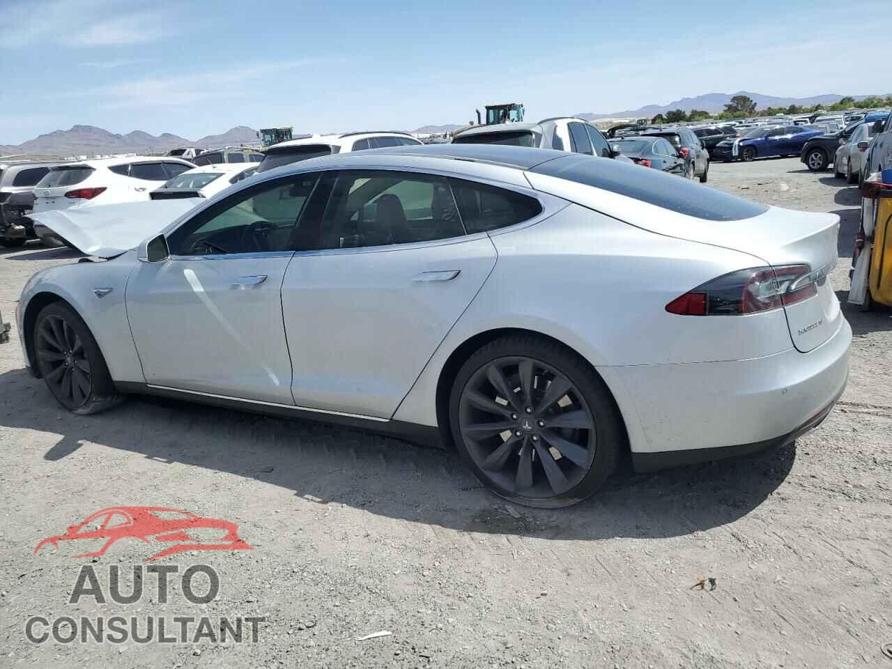 TESLA MODEL S 2014 - 5YJSA1H11EFP49407